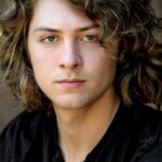 แซม บรู๊คส์ (Sam Brooks)