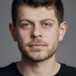 เซเซอร์ อาริไซ (Sezer Arıçay)