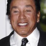 สโม้กกี้ โรบินสัน (Smokey Robinson)