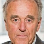 เทอร์รี่ เดวิด มัลลิแกน (Terry David Mulligan)