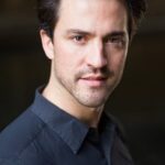 ธีโอ เดอวานีย์ (Theo Devaney)