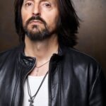 ทอม ริเวร่า (Thom Rivera)