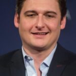 โทบี้ ลีโอนาร์ด มัวร์ (Toby Leonard Moore)