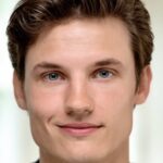 อังคาร ลุนดิง (Tue Lunding)