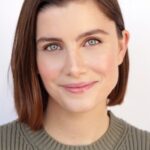 วิค มิคาเอลิส (Vic Michaelis)