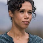 วินเน็ตต์ โรบินสัน (Vinette Robinson)