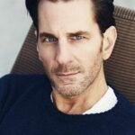 แอรอน อับรามส์ (Aaron Abrams)