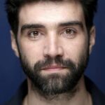 อเล็กซ์ เซเกอเรนู (Alec Secăreanu)