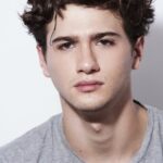 อเล็กซ์ ฟิตซาลาน (Alex Fitzalan)