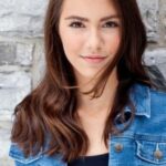 อเล็กซ์ ฮุค (Alex Hook)