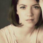 อเล็กซานดรา ไลดอน (Alexandra Lydon)