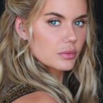 อลิซ เทต (Alice Tate)