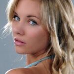 เอมี่ จอห์นสัน (Amy Johnston)