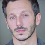 แอนดรูว์ เบริง (Andrew Bering)