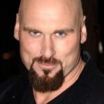 แอนดรูว์ บริเนียร์สกี้ (Andrew Bryniarski)