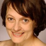 แอนนา คอตติส (Anna Cottis)