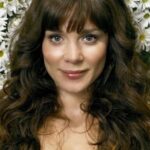 แอนนา ฟรีเอล (Anna Friel)