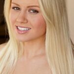 แอนนา โซเฟีย เบิร์กลุนด์ (Anna Sophia Berglund)