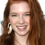 แอนนาลีส บาสโซ (Annalise Basso)