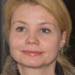 แอนเน็ต ฟรีเออร์ (Annette Frier)