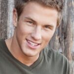 แอนโธนี่ โคเนชนี่ (Anthony Konechny)