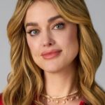 แอชลีย์ นิวโบรห์ (Ashley Newbrough)