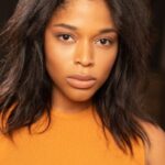 แอชลีย์ นิโคล เบลค (Ashley Nicole Blake)