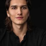 อสิวัค คูสตาชิน (Asivak Koostachin)