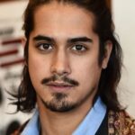 อาวาน โจเกีย (Avan Jogia)