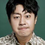 แบ ยู รัม (Bae Yoo-ram)