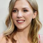 บีตตี้ เอ็ดมอนด์สัน (Beattie Edmondson)