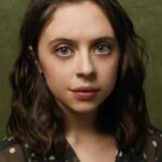 เบล พาวลีย์ (Bel Powley)