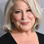 เบตต์ มิดเลอร์ (Bette Midler)