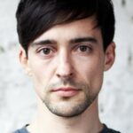 เบลค ริทสัน (Blake Ritson)