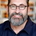 บ็อบ ปีเตอร์สัน (Bob Peterson)