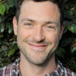 เบรนแดน ไฮน์ส (Brendan Hines)
