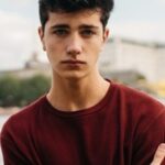 บรูซ เฮอร์เบลิน-เอิร์ล (Bruce Herbelin-Earle)