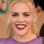 ฟิลิปส์ผู้ยุ่งวุ่นวาย (Busy Philipps)