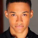 คามารอน เองเกลส์ (Camaron Engels)