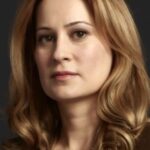 คามิลล์ ซัลลิแวน (Camille Sullivan)