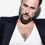 คาร์ลอส ลีอัล (Carlos Leal)