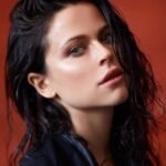 แคโรล แอนน์ วัตต์ (Carol Anne Watts)