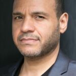 คริส แม็กคินนี่ (Chris McKinney)