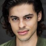 คริส เปตรอฟสกี้ (Chris Petrovski)