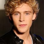 คริสโตเฟอร์ (Christopher)