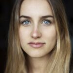 คลอเดีย สเตเชอร์ (Claudia Stecher)