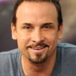 โคลิน คันนิงแฮม (Colin Cunningham)