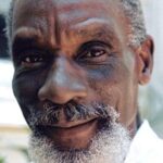 คอนราด โรเบิร์ตส์ (Conrad Roberts)