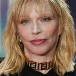 คอร์ทนีย์ เลิฟ (Courtney Love)
