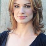 เดซี่ เบตส์ (Daisy Betts)